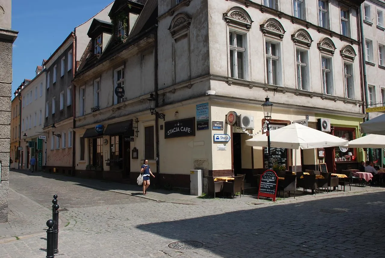 Folk Hostel Poznań Polska