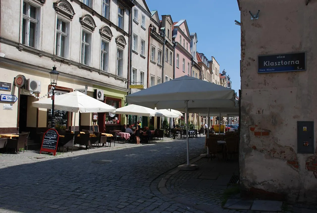 Folk Hostel Poznań 0*,